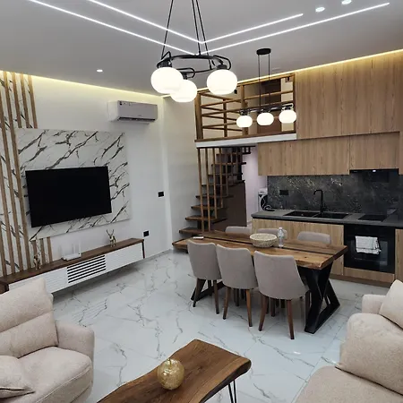 Saranda Apartments *